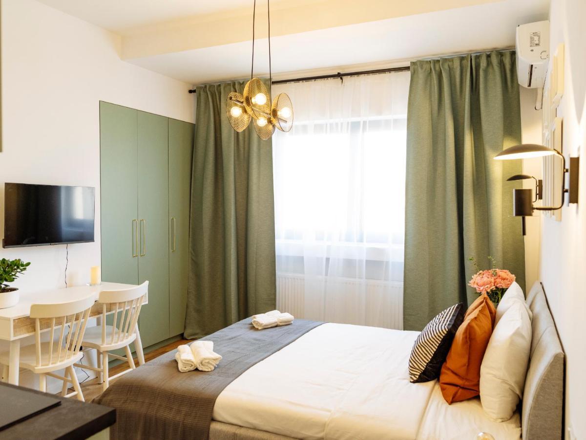 Beautiful Modern Studio - Cismigiu Park - Netflix Bukares Bagian luar foto